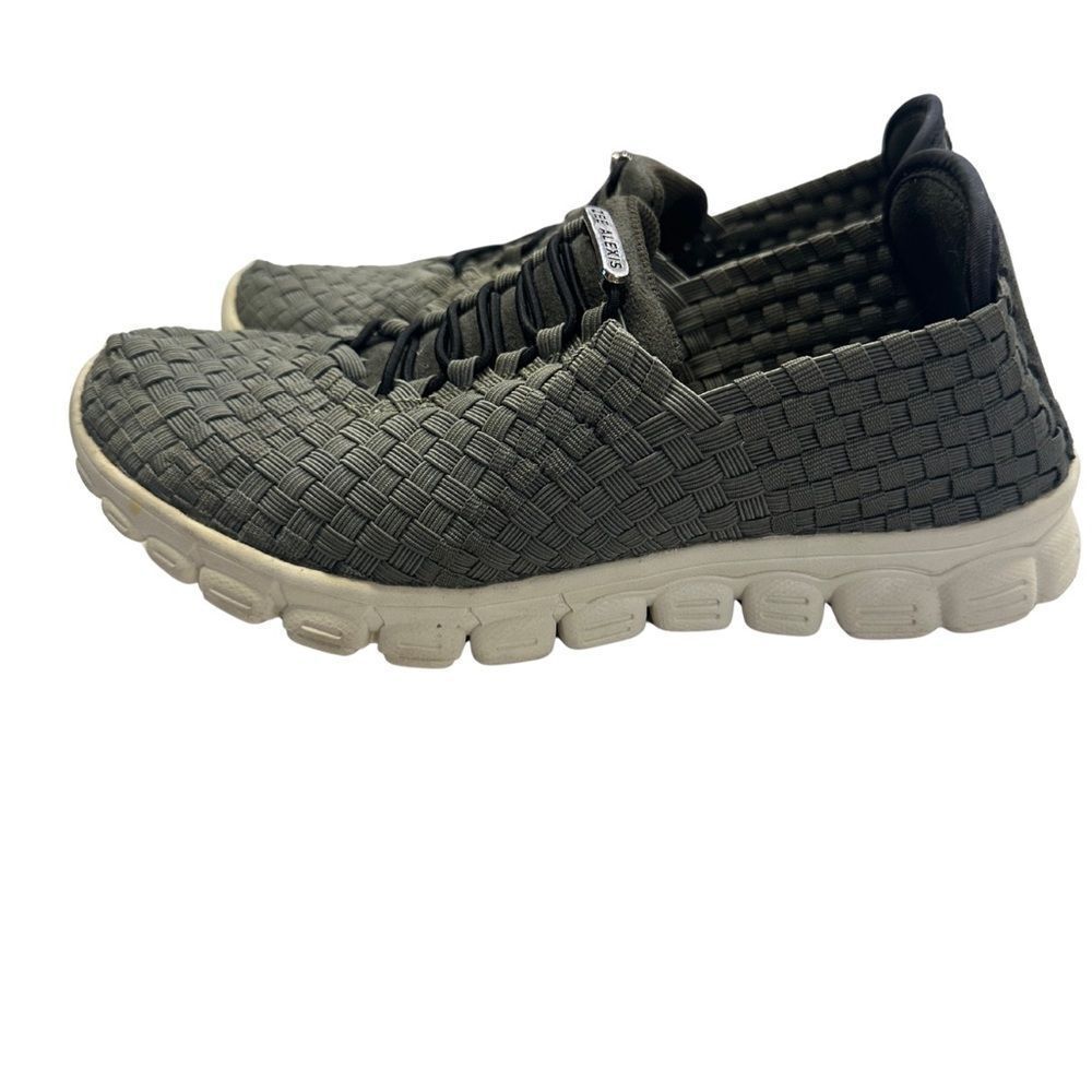 Zee Alexis Women’s Danielle Olive Sneaker (DNL300)